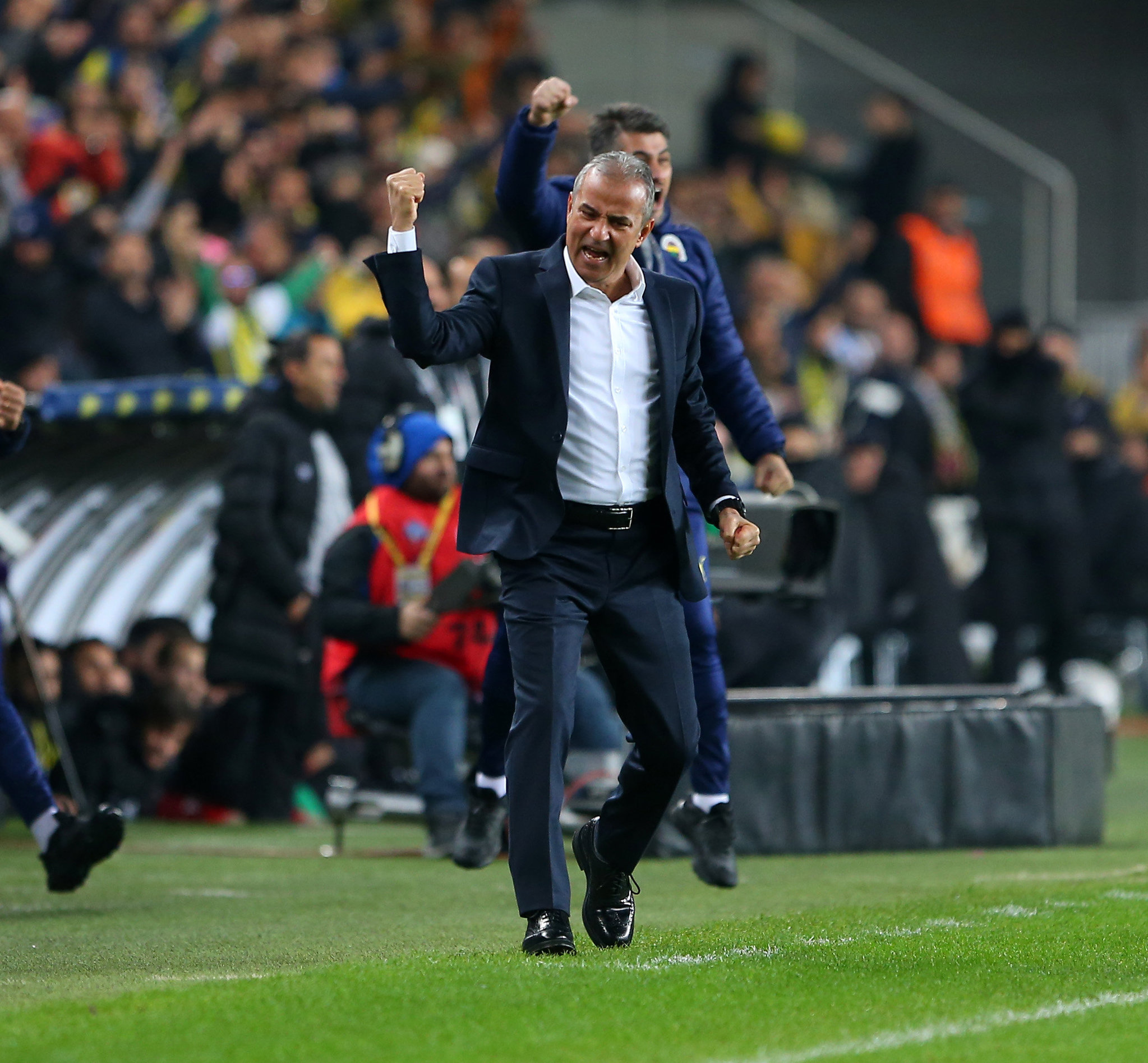 Fenerbahçe’de İsmail Kartal’dan büyük başarı! Tarihe geçecek