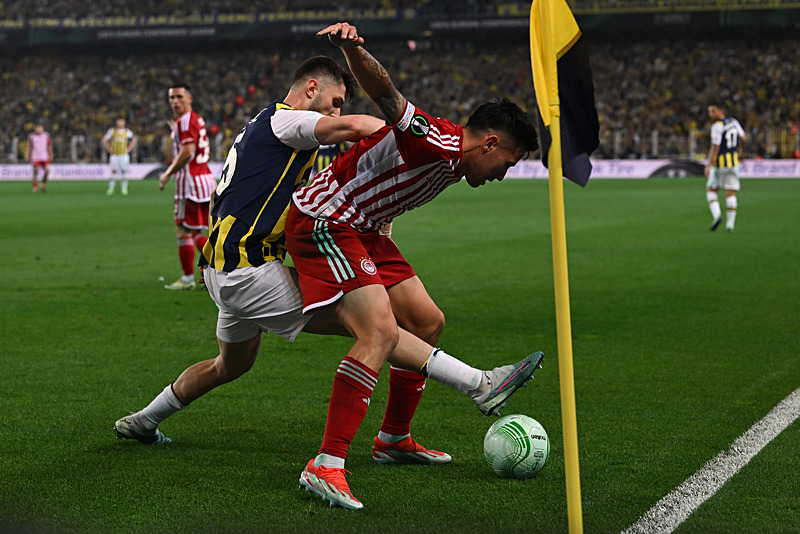 Spor yazarları Fenerbahçe - Olympiakos maçını yorumladı!