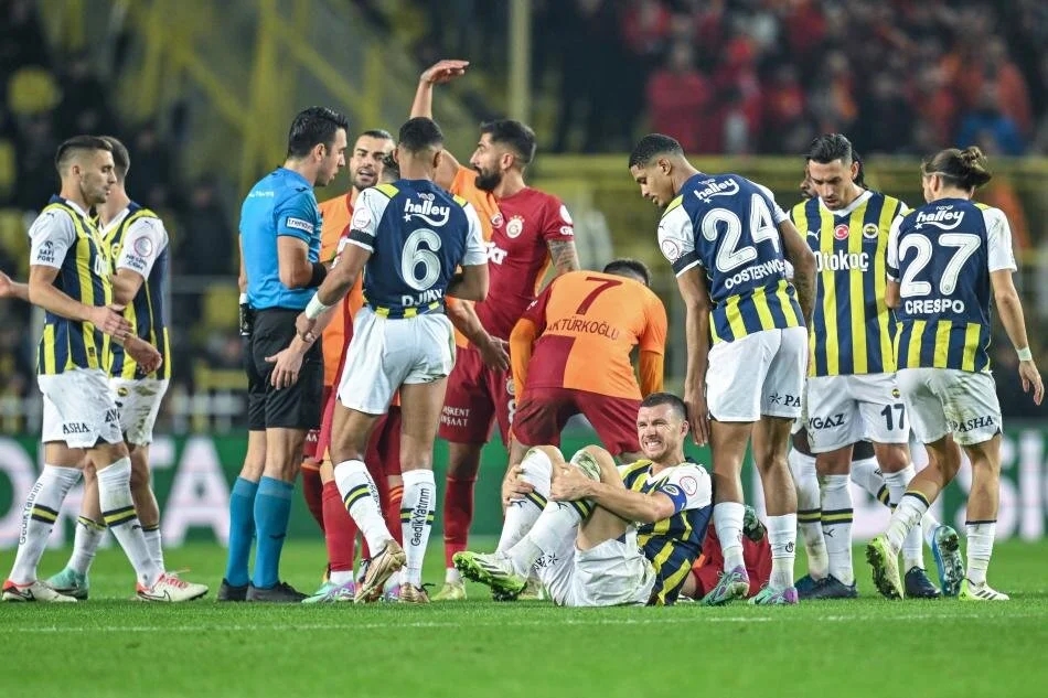 Süper Lig’de şampiyonluk düğümü çözülüyor! İşte Galatasaray ve Fenerbahçe’nin kalan maçları