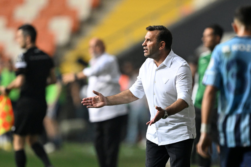 Galatasaray’da Okan Buruk imzayı atıyor! İşte sözleşme süresi