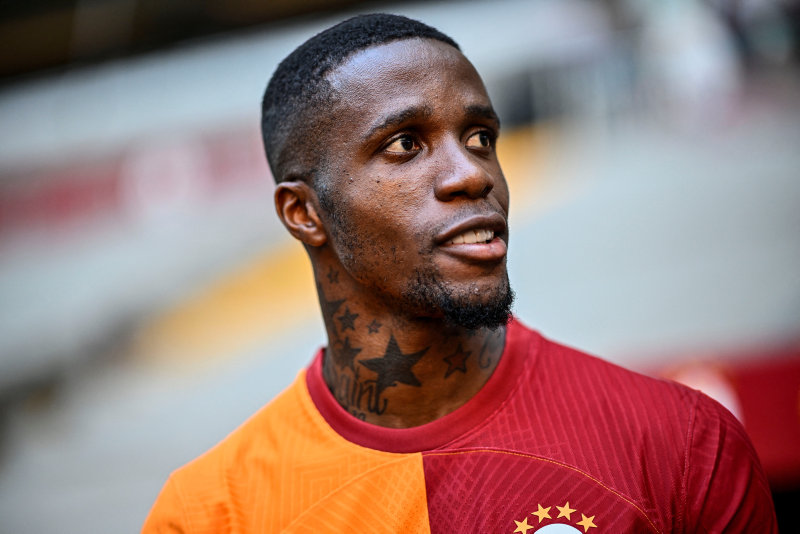 GALATASARAY TRANSFER HABERLERİ: Wilfried Zaha Premier Lig’e geri dönüyor! Sezon sonunda...