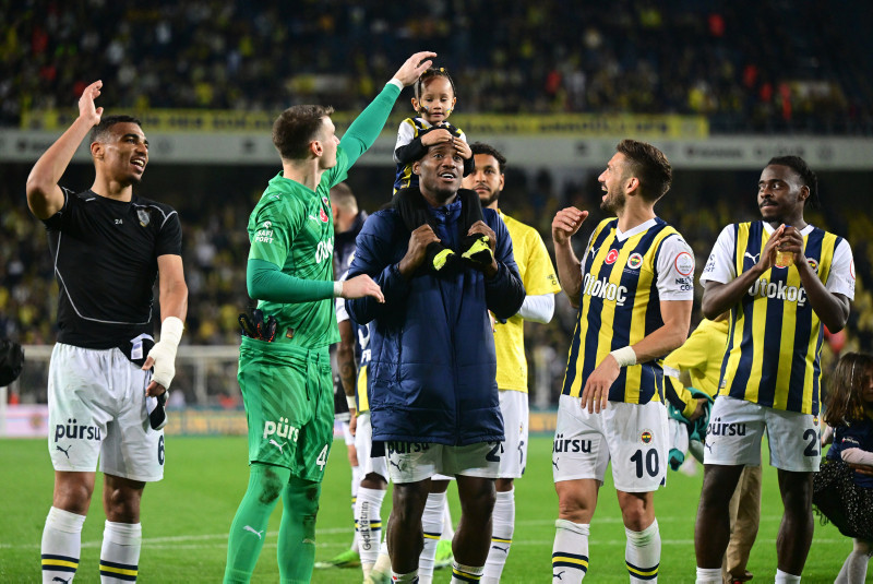 Fenerbahçe’den sürpriz transfer hamlesi! Eski yıldız geri dönüyor