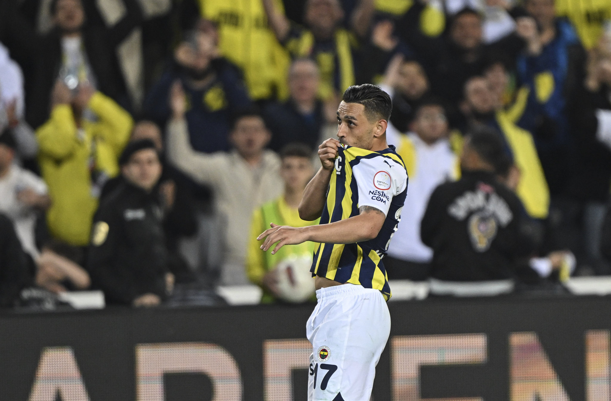 İrfan Can Kahveci’ye dev talip! İşte Fenerbahçe’nin beklediği bonservis bedeli