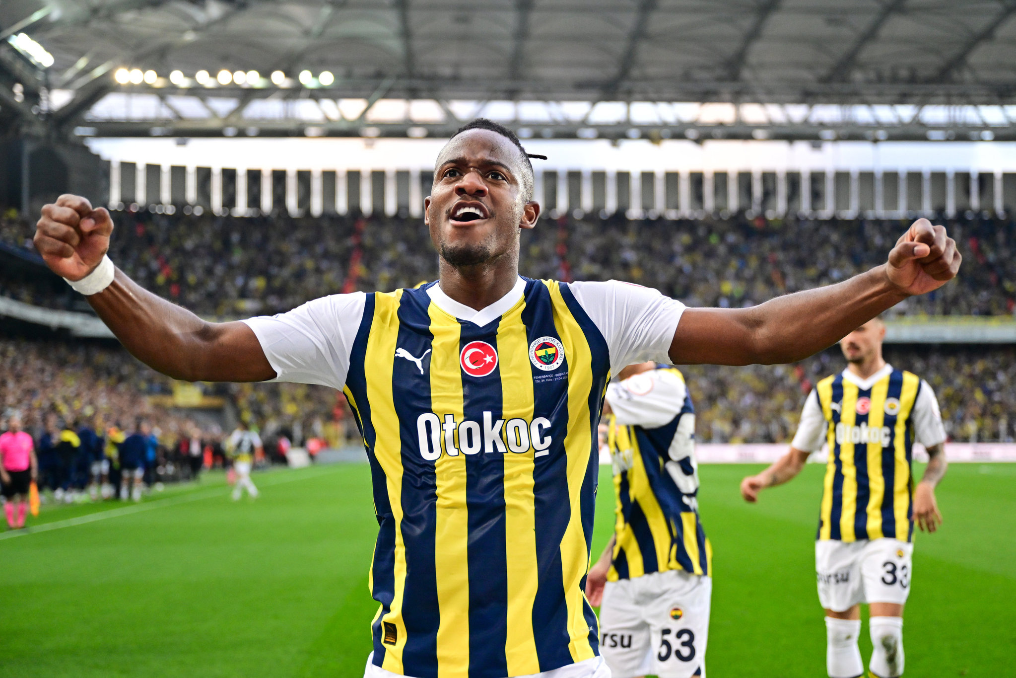 FENERBAHÇE TRANSFER HABERİ | İtalyan devinden Michy Batshuayi’ye kanca!