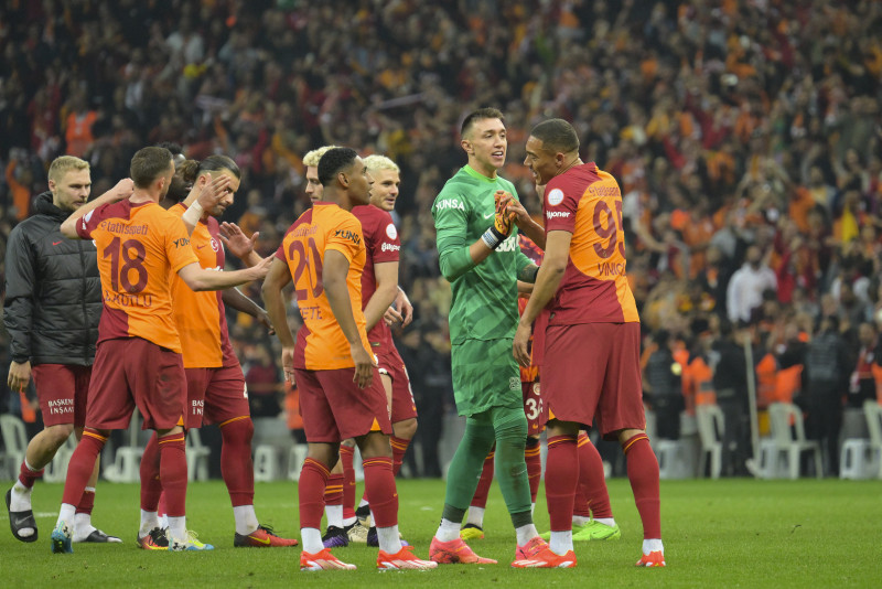 TRANSFER HABERİ: Galatasaray’a süper golcü! Avrupa devleri de çok istiyor