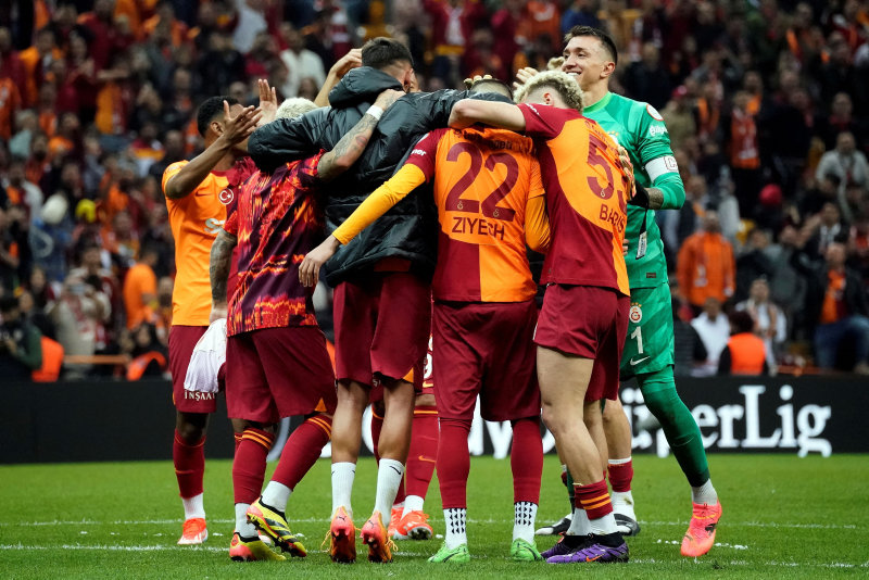 TRANSFER HABERİ - Galatasaray yeni sezona bomba gibi girecek! Arjantinli yıldız listede