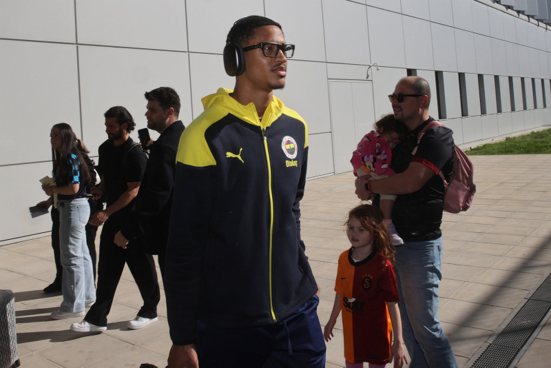 Yıldız isimden Fenerbahçe’ye müjdeli haber! Galatasaray derbisi öncesi...