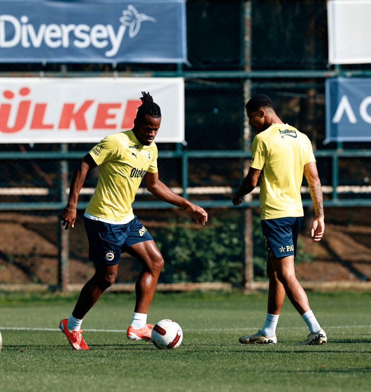 Fenerbahçe’den yeni sezon operasyonu! Conte ve Mourinho...