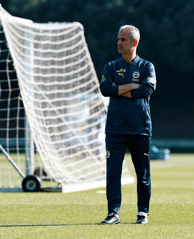 Fenerbahçe’den yeni sezon operasyonu! Conte ve Mourinho...