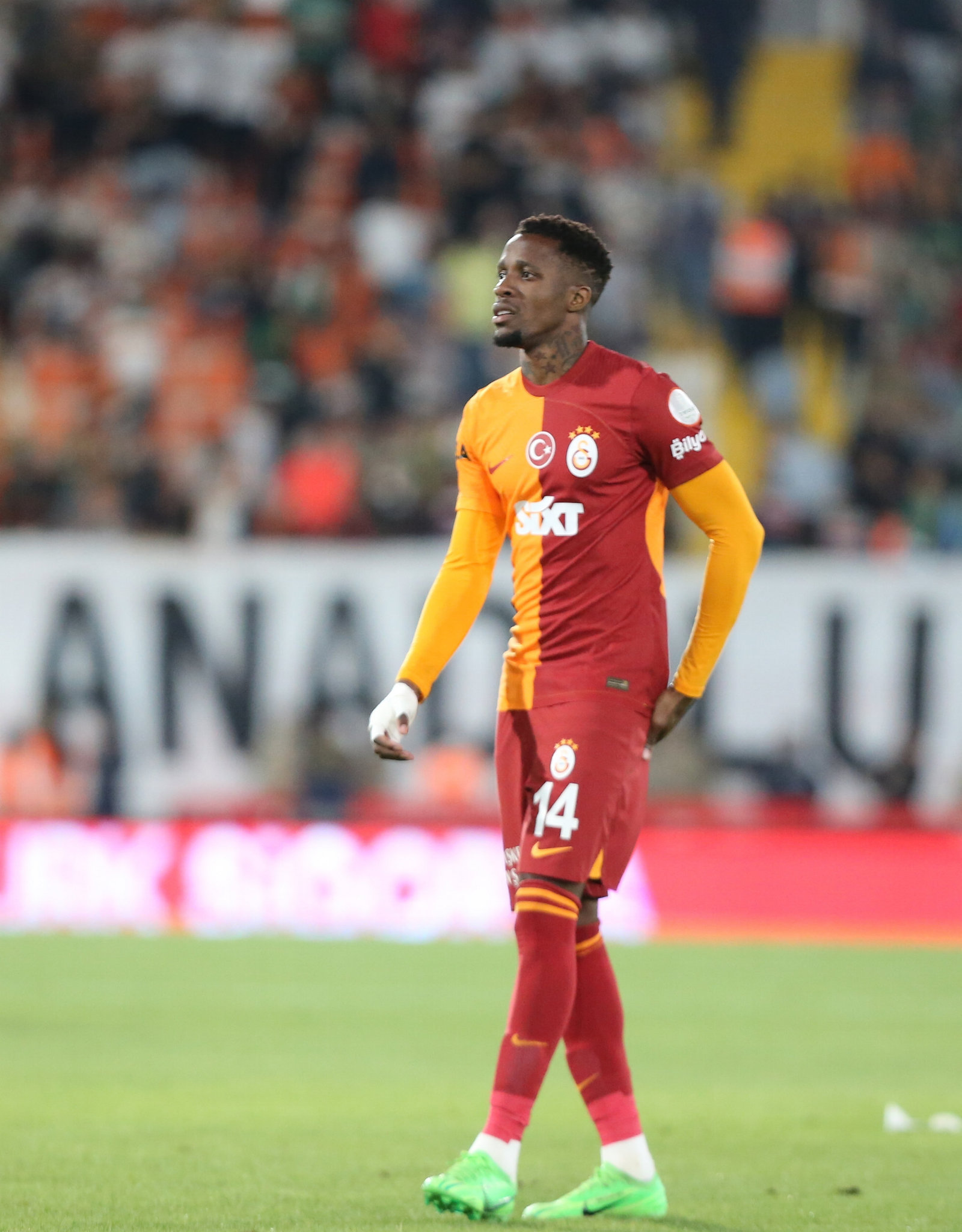 ​Galatasaray’da Wilfried Zaha depremi! Son 3 maçta oynamamıştı