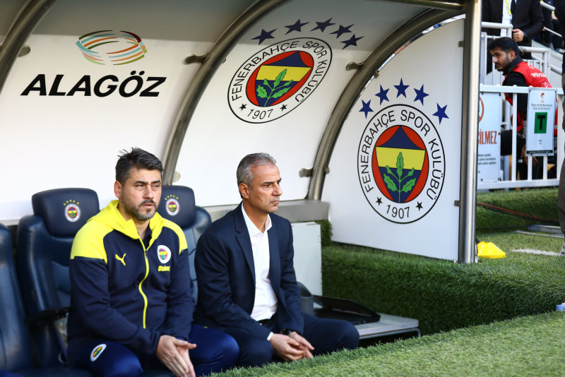 FENERBAHÇE HABERLERİ | İsmail Kartal’la yola devam edilecek mi? Karar verildi