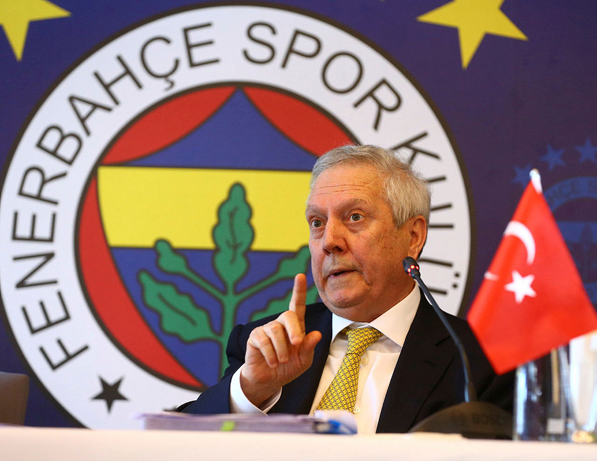 Fenerbahçe’de tarihi kadro kuruluyor! İşte Aziz Yıldırım’ın 100 milyon Euro’luk transfer planı