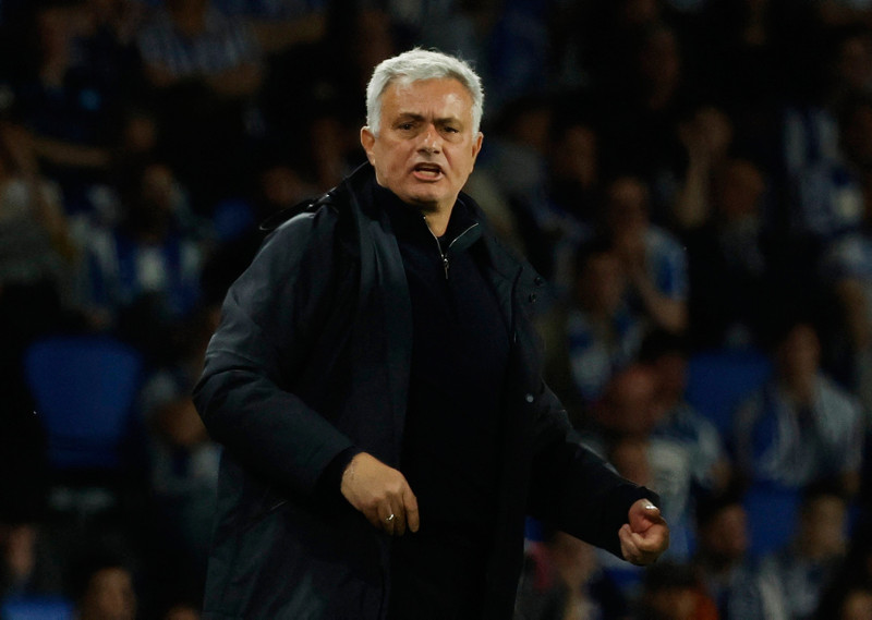 Fenerbahçeli futbolculardan sürpriz Mourinho hamlesi!