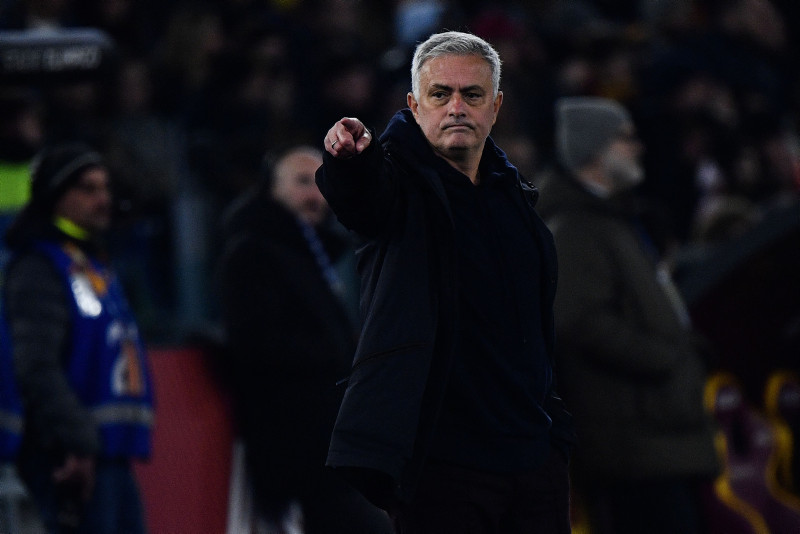 Fenerbahçeli futbolculardan sürpriz Mourinho hamlesi!