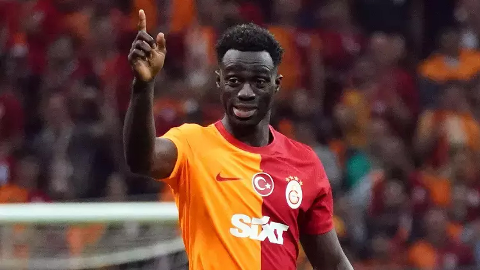 TRANSFER HABERİ - Galatasaray ayrılığa hazırlanıyor! Davinson Sanchez için transfer yarışı başladı