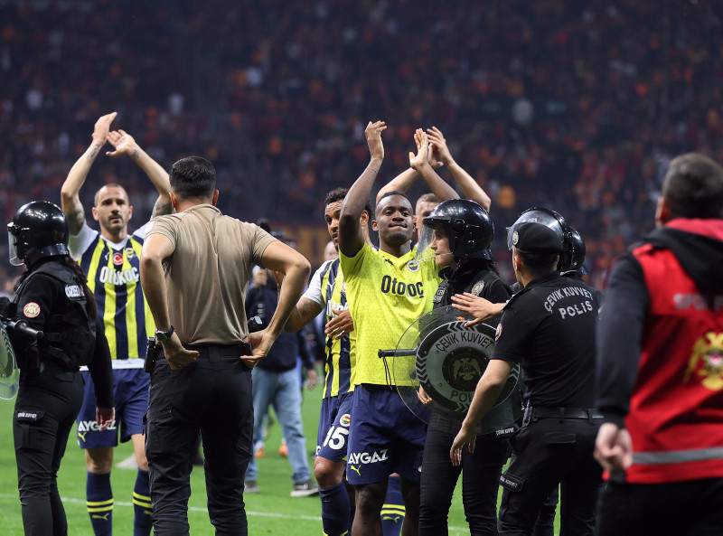 Fenerbahçe’de gündem teknik direktör! İsmail Kartal’ın geleceği...