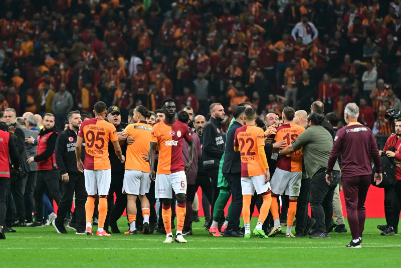 Galatasaray Başkanı Dursun Özbek’ten Icardi açıklaması! Ayrılık...
