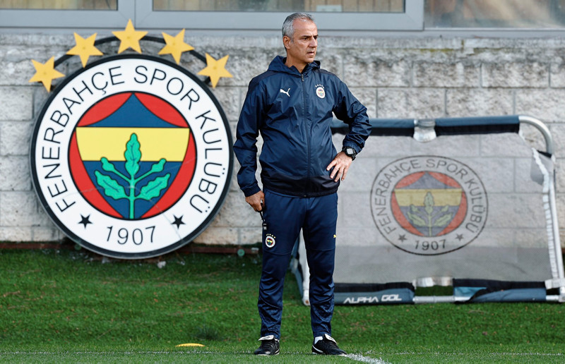 Fenerbahçe’de İsmail Kartal’dan öğrencilerine ültimatom! Galatasaray’ı evinde yenmemiz...