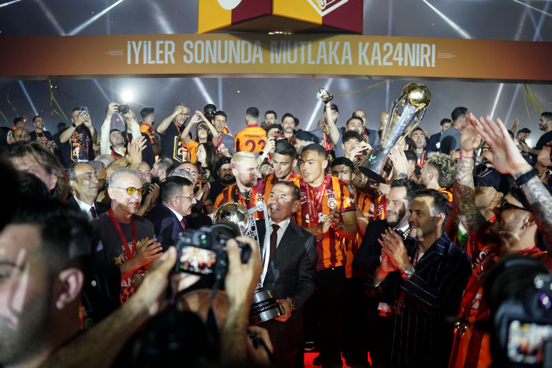 Galatasaray’dan dev transfer harekatı! 3 dünya yıldızı...