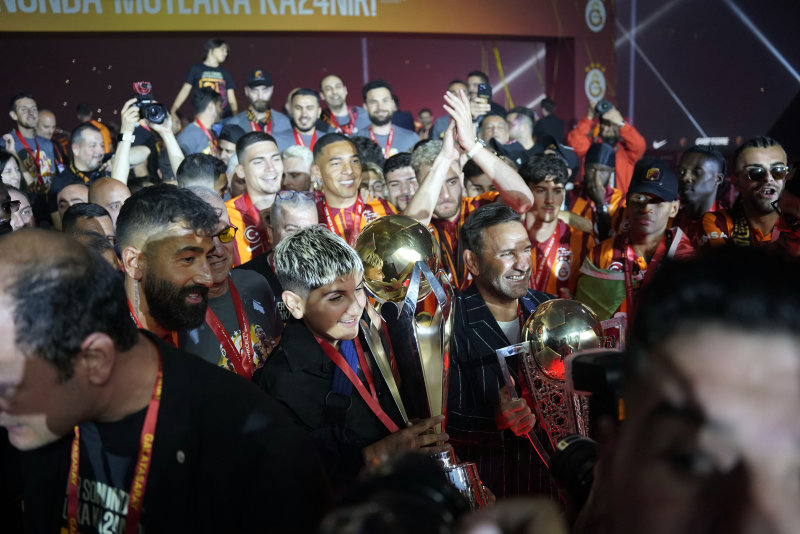 Galatasaray’dan dev transfer harekatı! 3 dünya yıldızı...