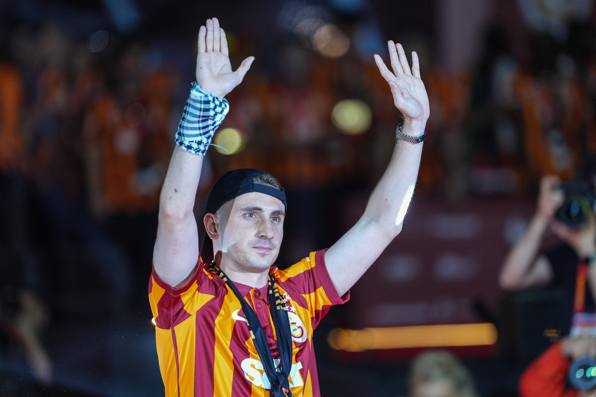 Real Sociedad teklif verdi Cimbom reddetti! İşte Galatasaray’ın karşı teklifi