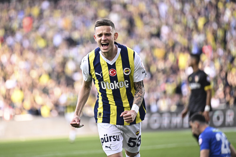 FENERBAHÇE HABERLERİ | Sebastian Szymanski’den Jose Mourinho ve ayrılık açıklaması!