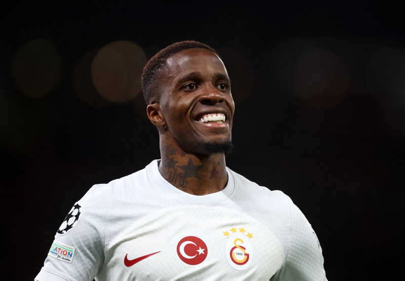 TRANSFER HABERLERİ: Galatasaray’a Wilfried Zaha piyangosu! Menajeriyle iletişime geçtiler