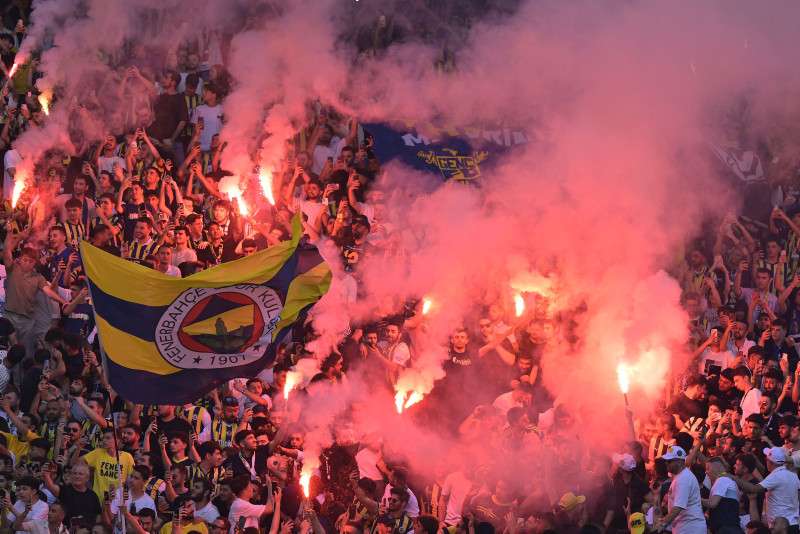 TRANSFER HABERLERİ: Fenerbahçe’den sürpriz santrfor harekatı!