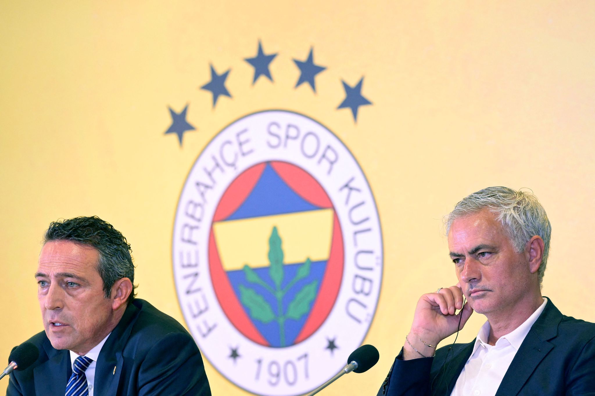 TRANSFER HABERİ - Fenerbahçe dünya yıldızını bitiriyor! Jose Mourinho devreye girdi