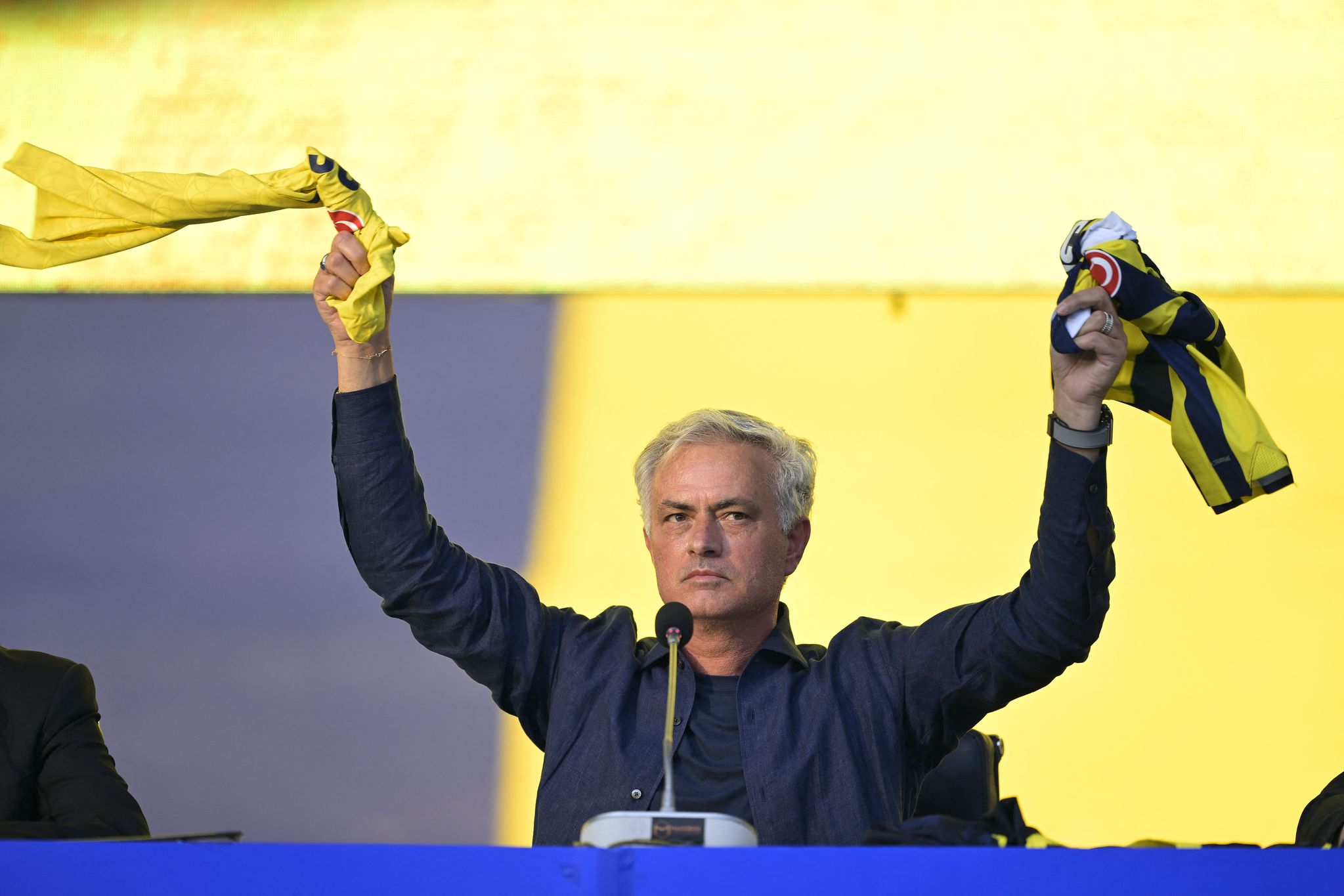 TRANSFER HABERİ - Fenerbahçe dünya yıldızını bitiriyor! Jose Mourinho devreye girdi