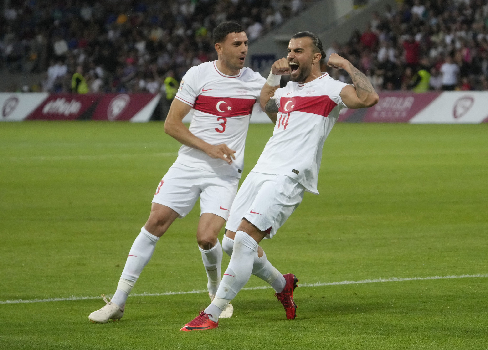 Fenerbahçe’den milli yıldıza kanca! O ismin yerine gelecek