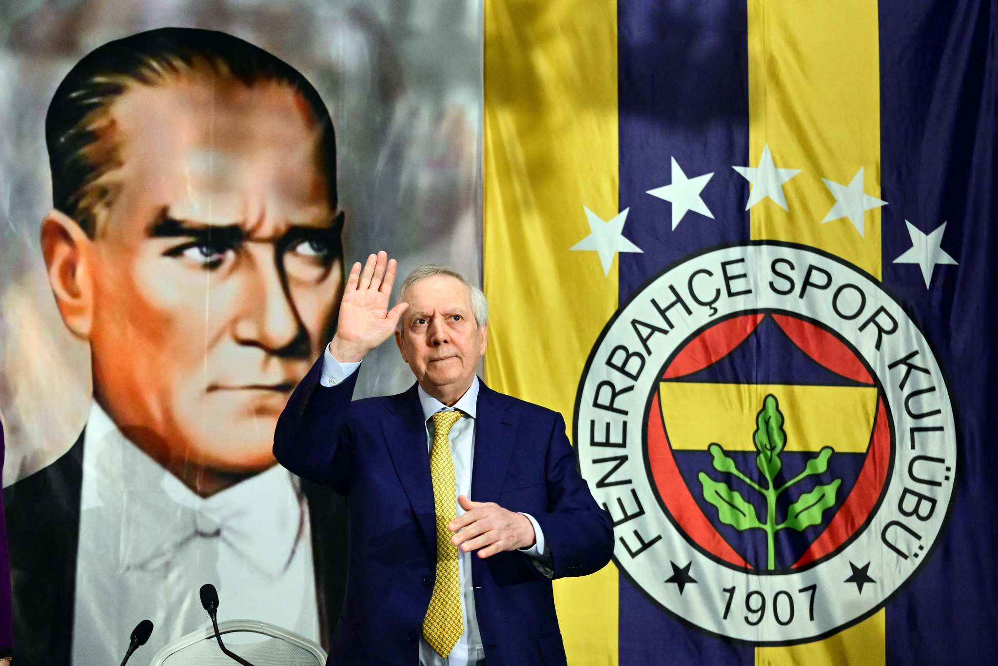 FENERBAHÇE HABERLERİ: Aziz Yıldırım ateş püskürdü! Tek bir çivi bile çakmadı