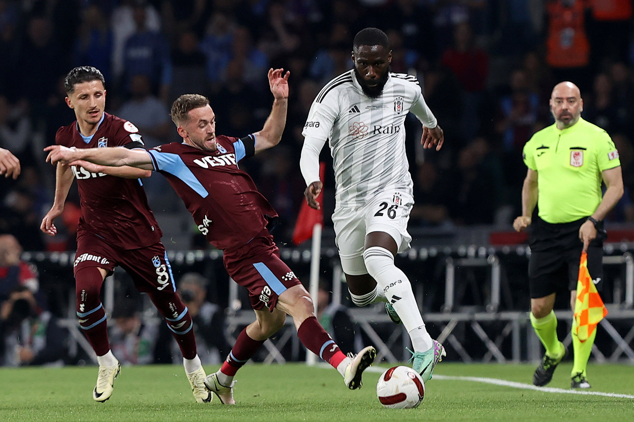 TRANSFER HABERLERİ: Beşiktaş’tan Arthur Masuaku kararı! Teklifler var ama...