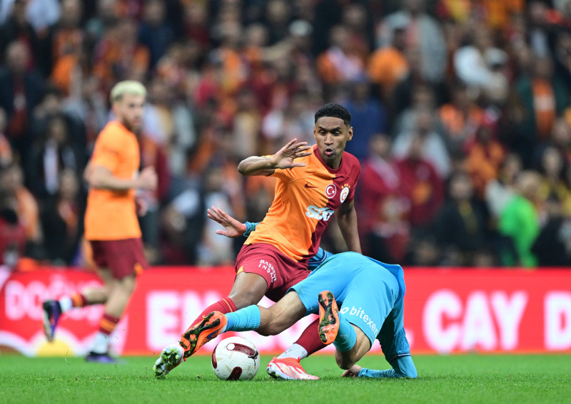 GALATASARAY TRANSFER HABERLERİ | İşte o isim için istenen bonservis bedeli!