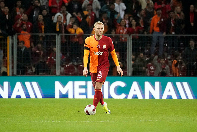 GALATASARAY TRANSFER HABERLERİ: La Liga devi Victor Nelsson’un peşinde! İspanya’dan sürpriz iddia