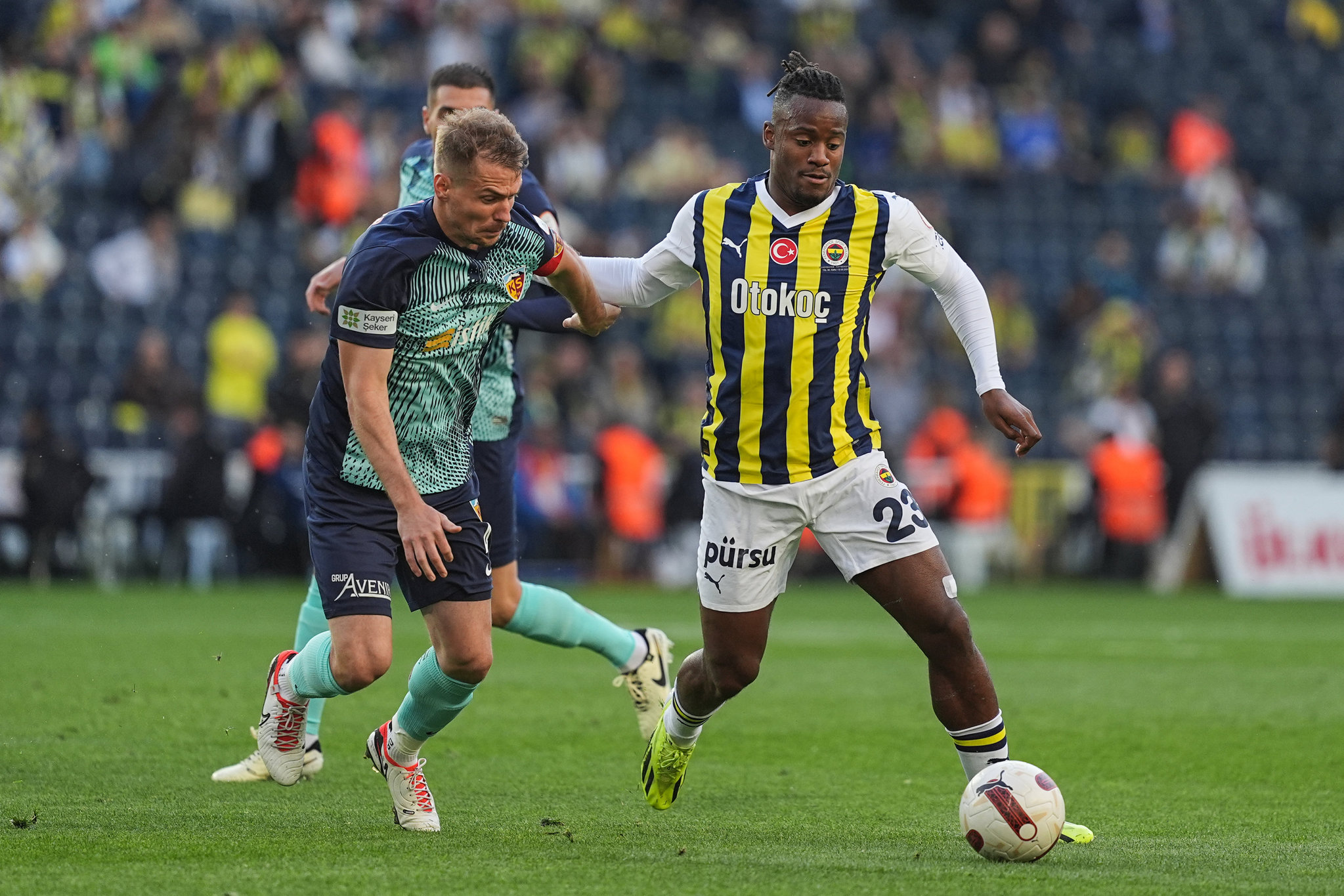 TRANSFER HABERİ | Michy Batshuayi Galatasaray’a imzaya hazır! İşte istediği ücret