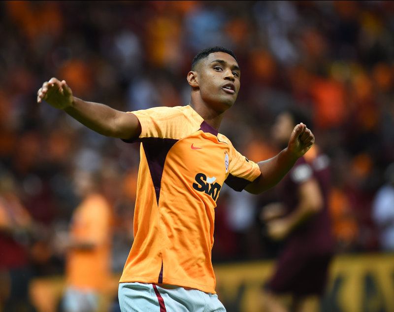 TRANSFER HABERİ - Galatasaray piyangoyu tutturdu! Menajerinden teklif geldi