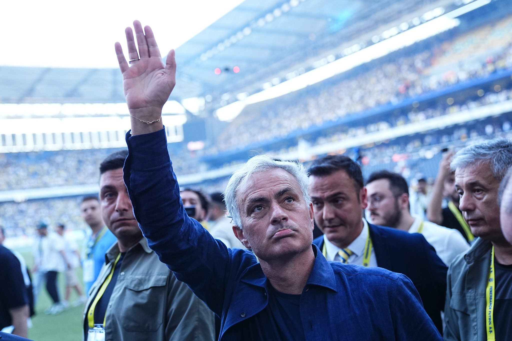 Jose Mourinho 9 ismin biletini kesti! Fenerbahçe’de yolun sonu geldi