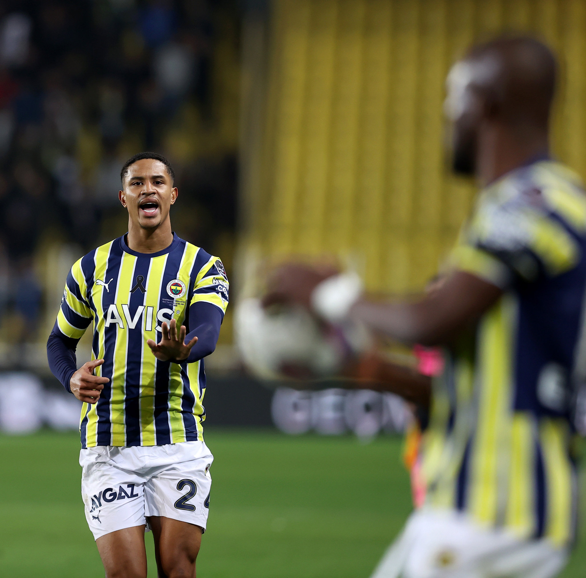 TRANSFER HABERİ | Fenerbahçe’de Oosterwolde’nin değeri biçildi! O rakam altına satılmayacak