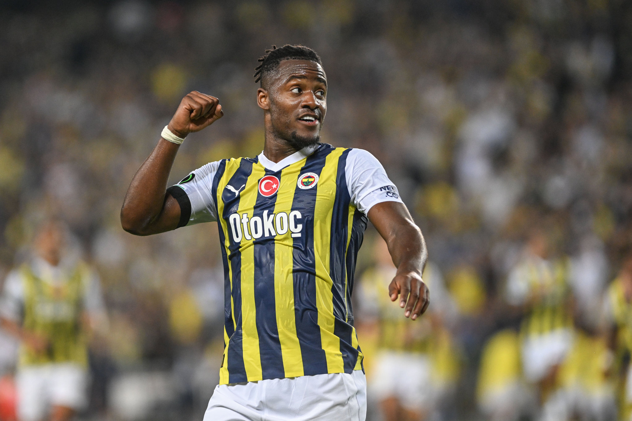 TRANSFER HABERİ: Galatasaray’a bir golcü daha! Batshuayi sonrası...