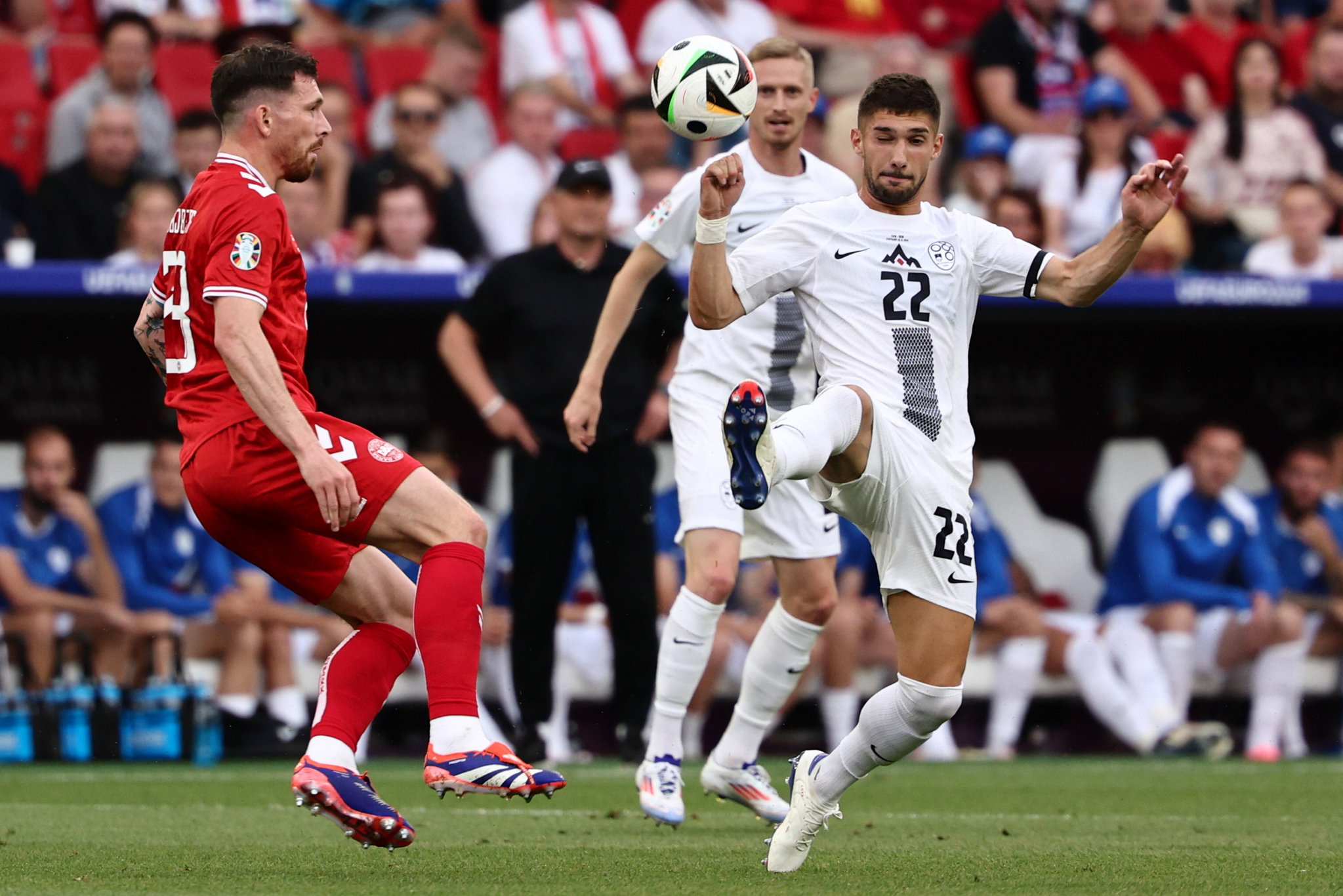 Bir transfer çalımı daha mı geliyor? Galatasaray’da sıra Pierre-Emile Hojbjerg’de!