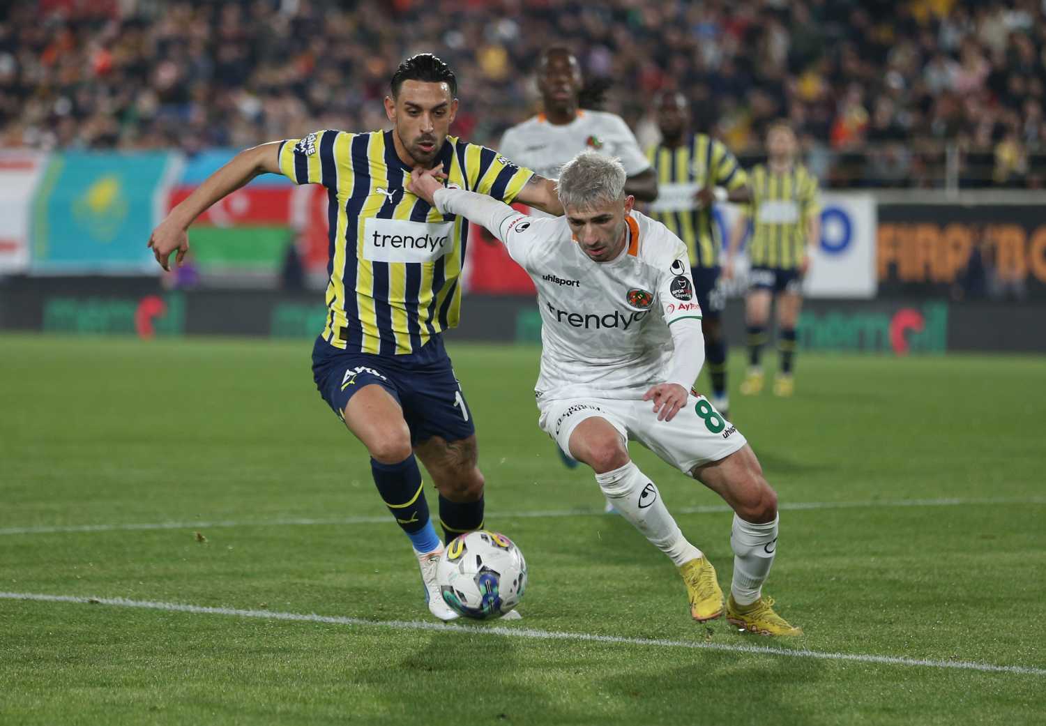 TRANSFER HABERİ - Galatasaray’ın soluna takviye! O isim ortaya çıktı