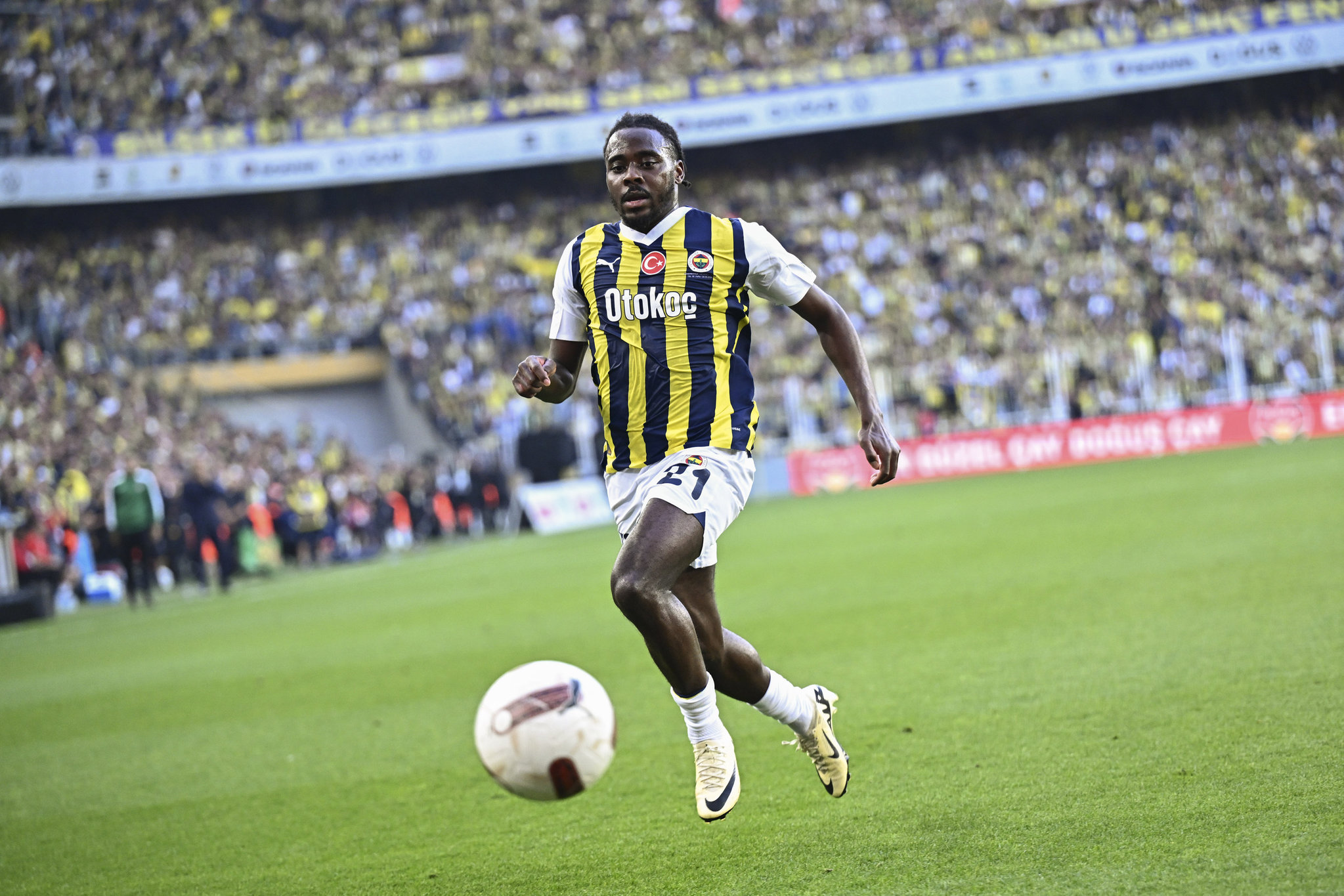 FENERBAHÇE TRANSFER HABERİ | Osayi Samuel paylaşılamıyor! 3 dev talip birden