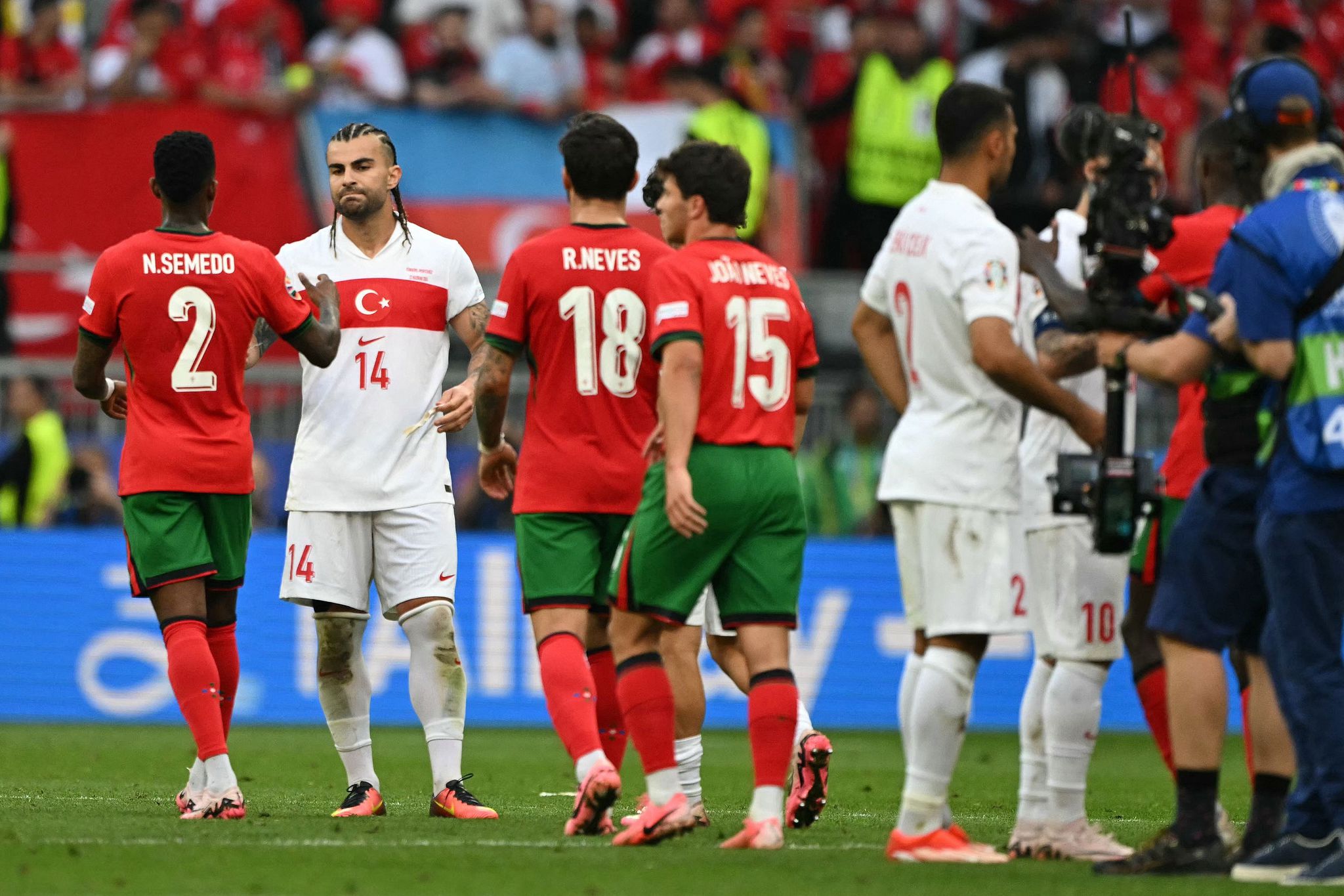 TRANSFER HABERİ - Galatasaray’da tüm planlar suya düştü! Abdülkerim Bardakcı’nın geleceği...