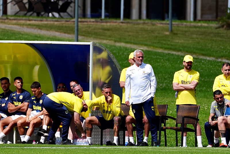 Kingsley Coman Fenerbahçe’ye! Transferde Mourinho detayı