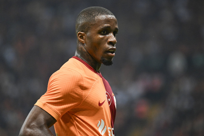 GALATASARAY HABERLERİ: Wilfred Zaha’dan Galatasaray itirafı! Transfer süreci...