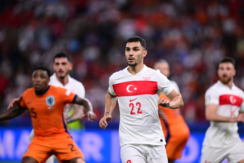 Milliler Avrupa basınında gündeme oturdu! Çılgın yarı final mücadelesi