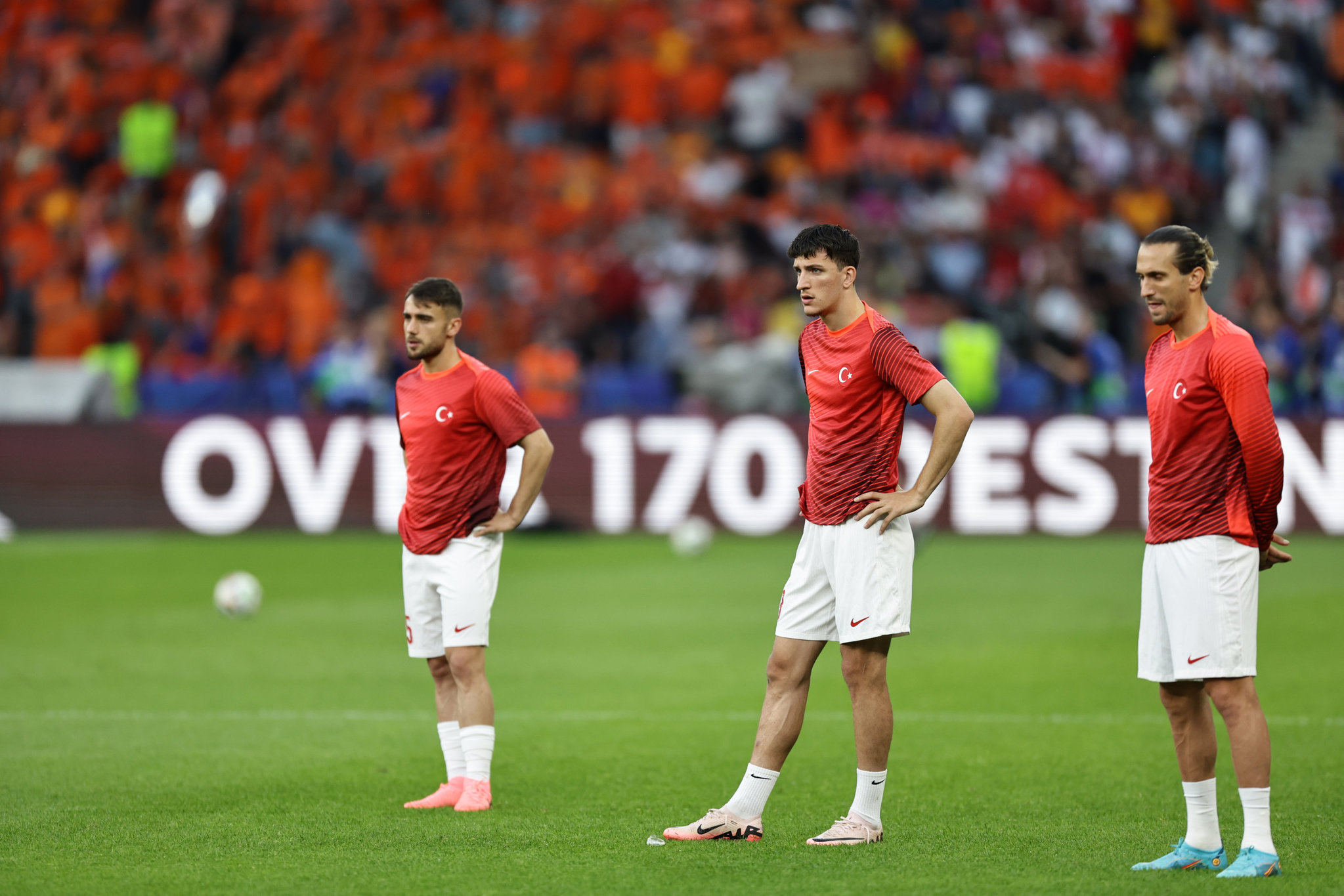 Spor yazarları Hollanda - Türkiye maçını değerlendirdi! Turnuvaya damga vurduk