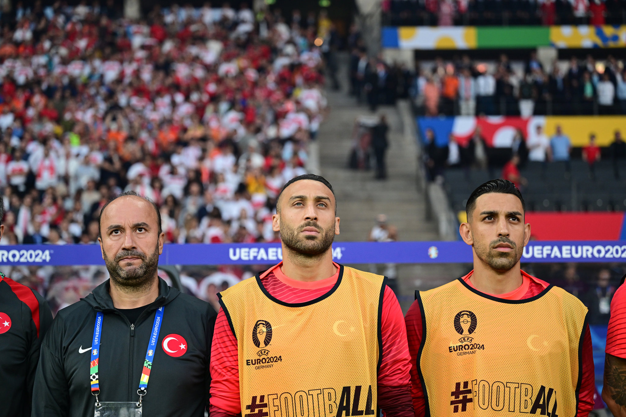 Spor yazarları Hollanda - Türkiye maçını değerlendirdi! Turnuvaya damga vurduk