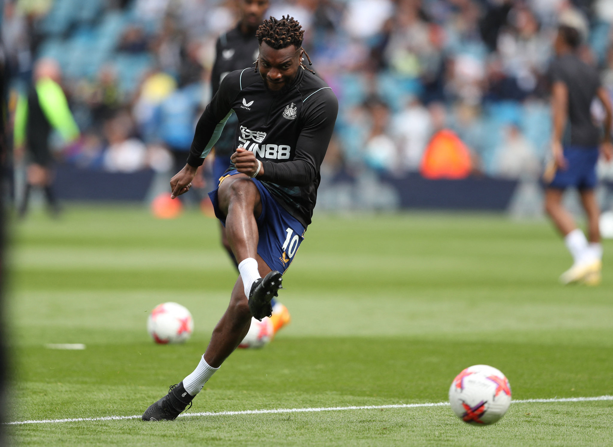 FENERBAHÇE TRANSFER HABER | Allan Saint-Maximin yeni sezonda çubukluyu giyecek mi! Oyuncu kararını verdi